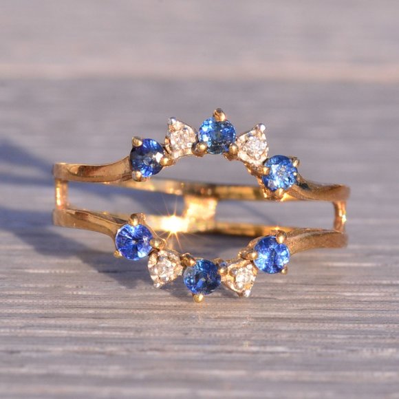Sapphire and Diamond Jacket Ring in Yellow Gold